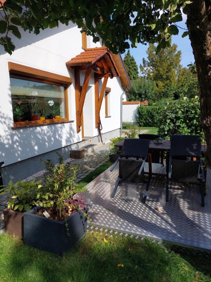 Ferienhaus In ベルナウ・バイ・ベルリン エクステリア 写真