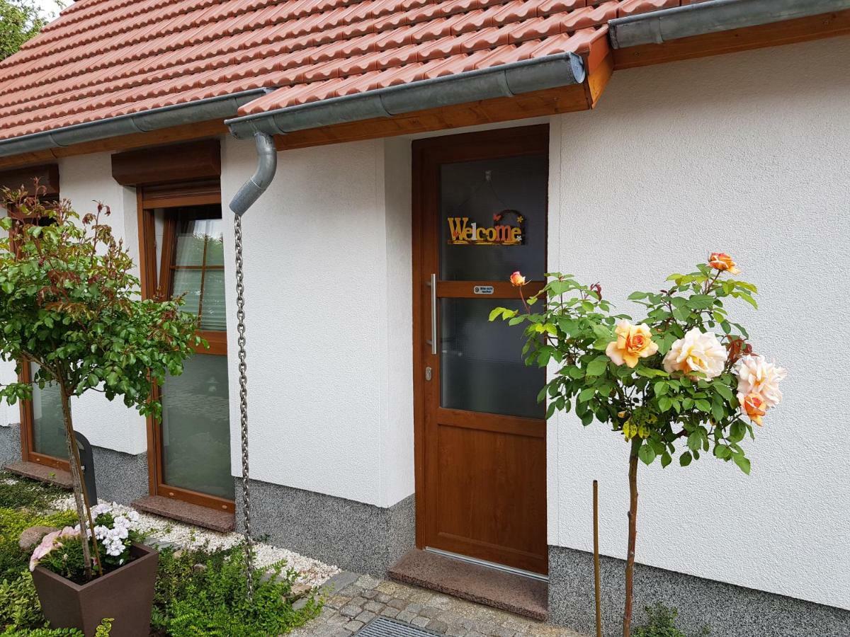Ferienhaus In ベルナウ・バイ・ベルリン エクステリア 写真